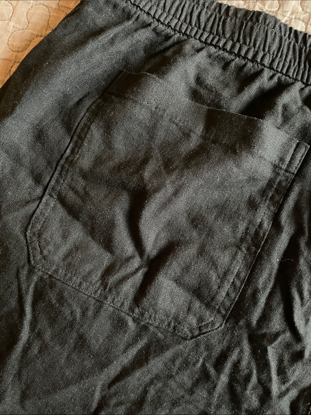 Old Navy Black Women's linen Pull-On Shorts - Picture 4 of 4